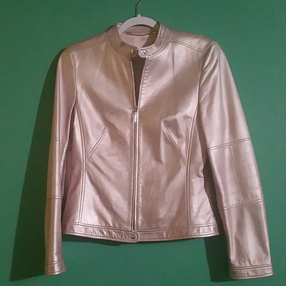 STUNNING* Baby Pink lambskin Escada jacket